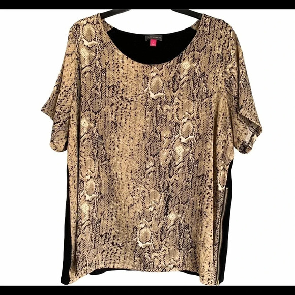 Vince Camuto Snake Skin Side Zipper Detail Top - Picture 1 of 7